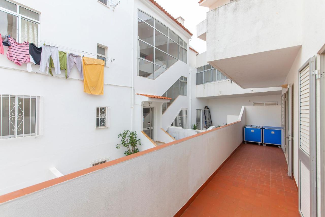 B18 - Village Street Apartment Lagos Esterno foto